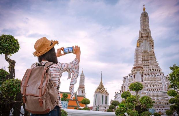 Instagram’da Görüyorsak Gerçekten İyi mi? Turizmde Instagramlanabilirlik Tuzağı