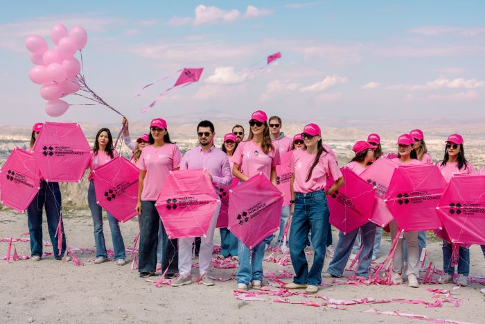Kapadokya’da Pembe Uçurtmalar Erken Teşhis İçin Uçtu